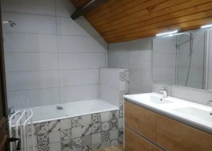 Maison Rivière Avec Terrasse, Wifi Et Jardin Fleuri - Idéal Pêcheurs - Fr-1-410-168 *